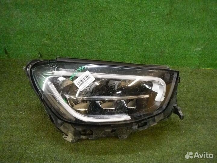 Фара правая Mercedes-Benz GLC