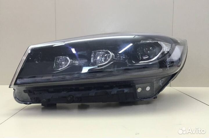 Фара левая Kia Sorento/Sorento Prime