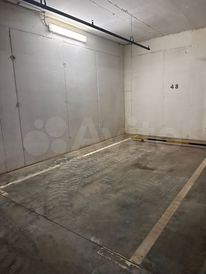 Машиноместо