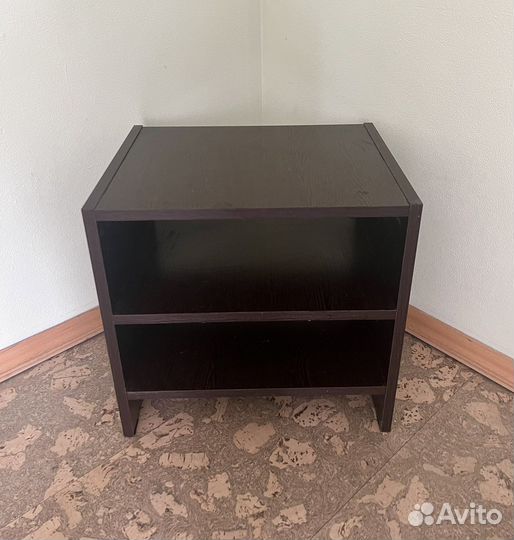 Тумба прикроватная