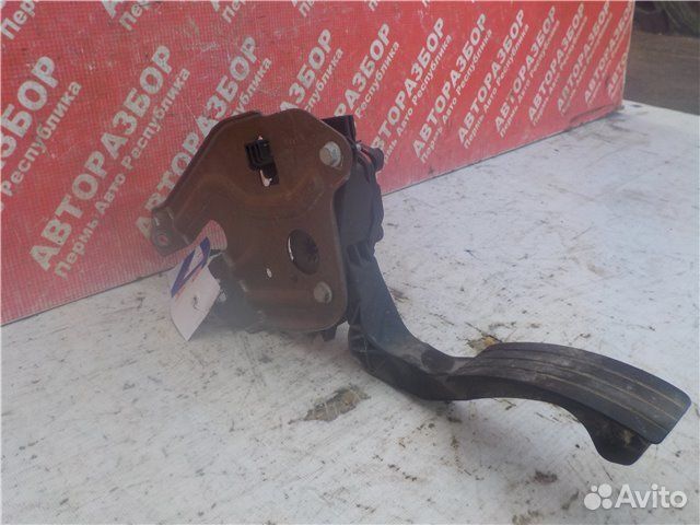 Педаль газа Renault Logan 2G K7M812 2015