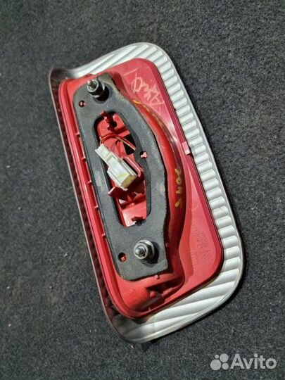 Стоп-сигнал Nissan Juke F15 1.6 DDT 2011