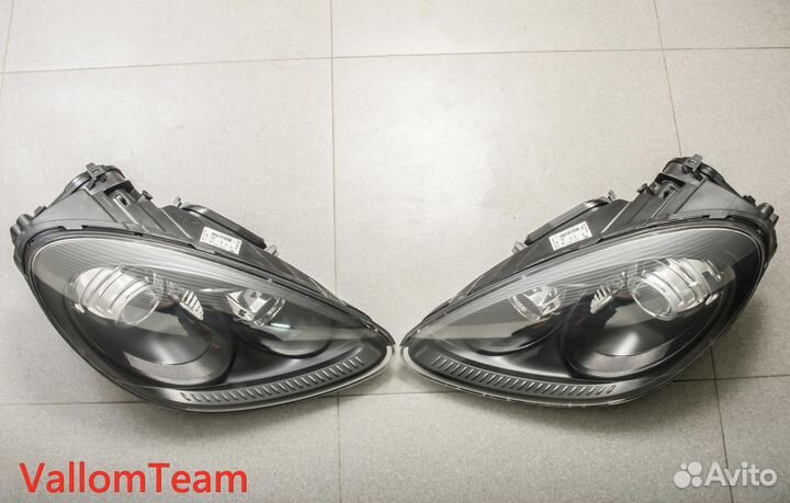 Лот AL26071 Фары адаптивные передние Porsche Cayen