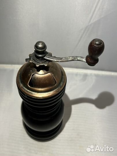 Мельница для специй б/у