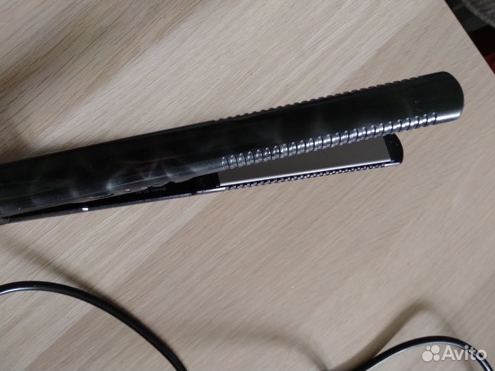 Выпрямитель для волос