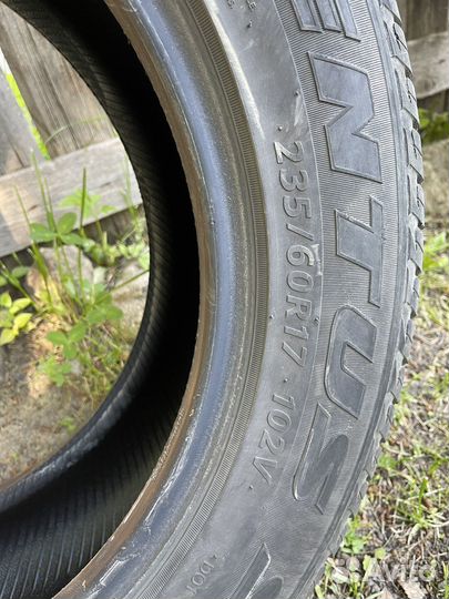 Hankook Ventus ST RH06 235/60 R17