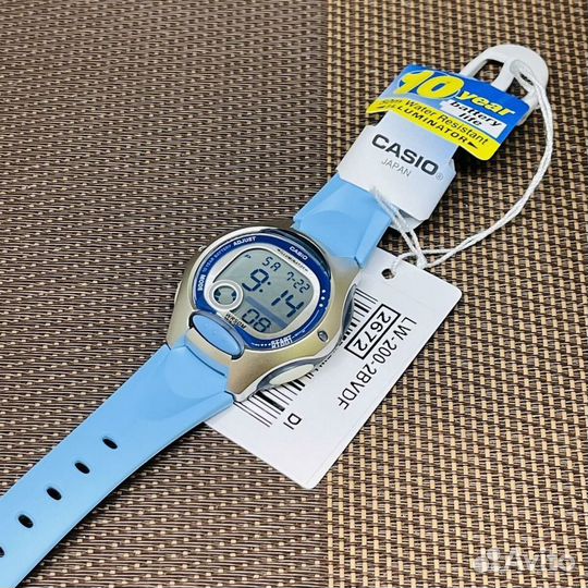 Наручные часы Casio Collection LW-200-2B