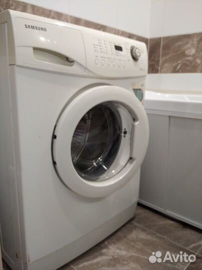 Продам стиральную машину Samsung