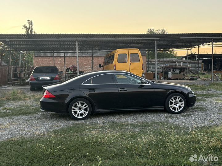 Mercedes-Benz CLS-класс 5.0 AT, 2005, 300 000 км