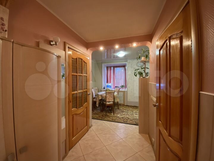 2-к. квартира, 56 м², 4/5 эт.