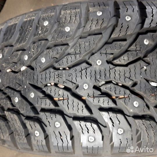 Nokian Tyres Hakkapeliitta 9 235/55 R18 104T