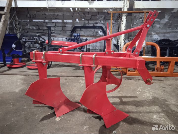 Плуг УРАЛЕЦ 1L-220, 2023