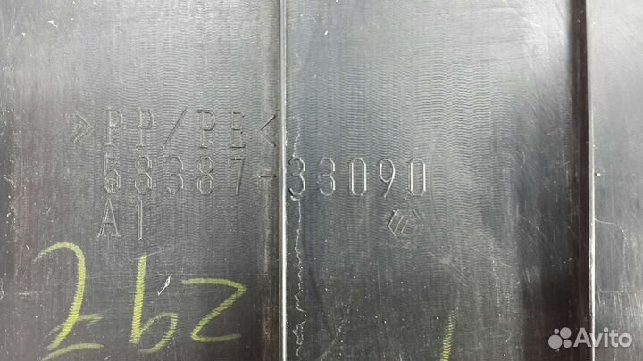 Обшивка багажника Camry V40