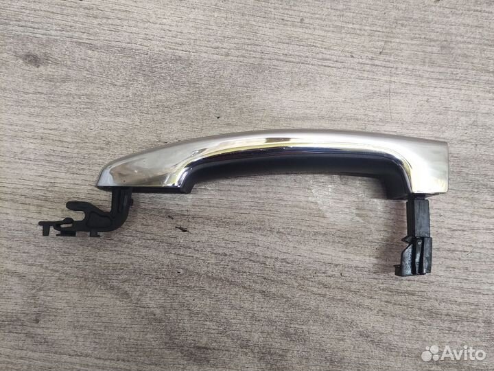 Ручка двери задняя лев.нар.Land Rover Freelander 2