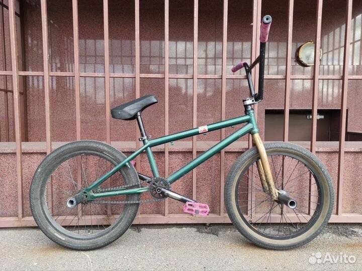 Трюковой велосипед bmx