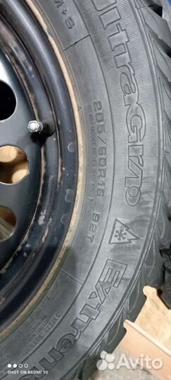 Goodyear UltraGrip Extreme 205/60 R16 и 205/60 R16