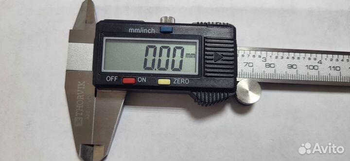 Штангенциркуль цифровой 150 мм для гаража или авто
