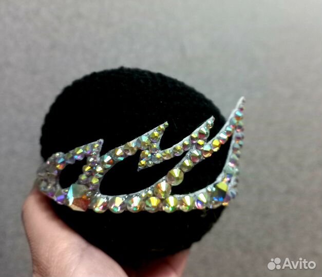 Украшение на пучок для художественной гимнастики