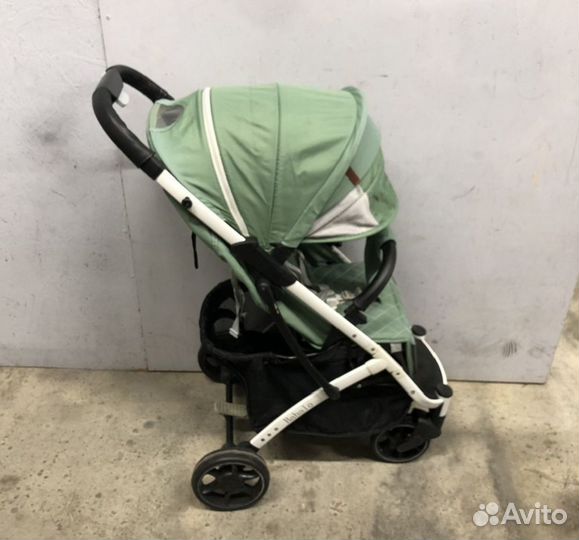 Прогулочная коляска babalo