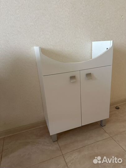 Тумба для ванной с раковиной