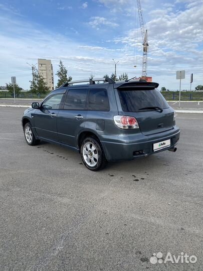 Mitsubishi Outlander 2.4 AT, 2004, 260 000 км