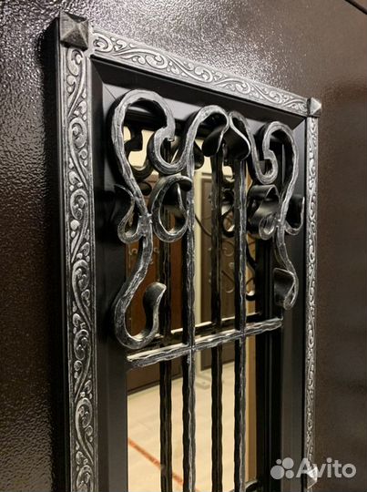 Дверь входная с терморазрывом