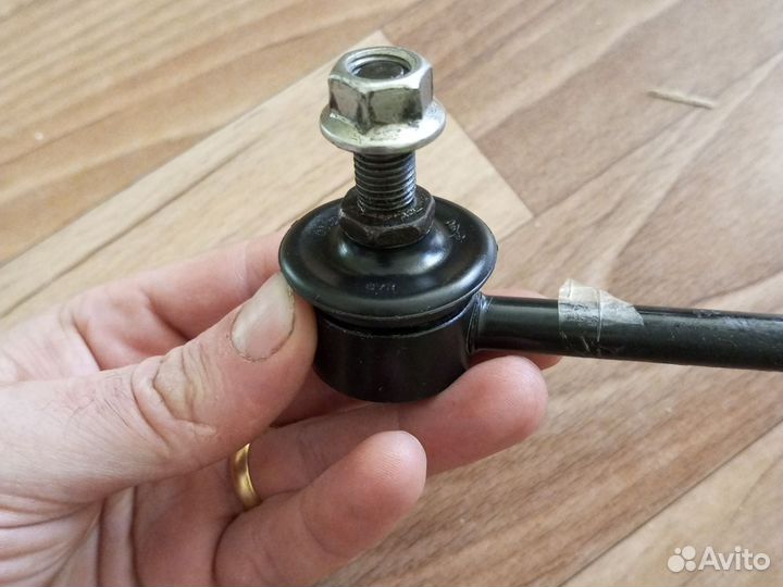 Стойка стабилизатора