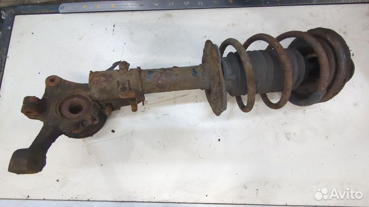 Ступица (кулак, цапфа) Chrysler PT Cruiser, 2005