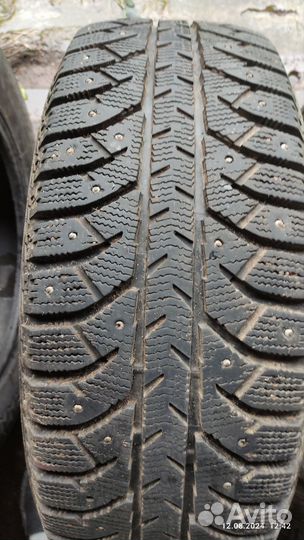 Bridgestone Ice Cruiser 7000 205/60 R16