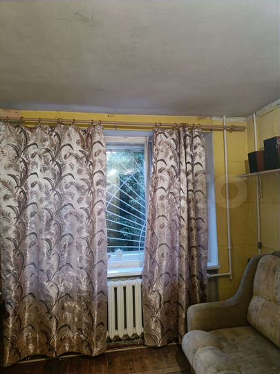 Комната 17 м² в 5-к., 1/5 эт.