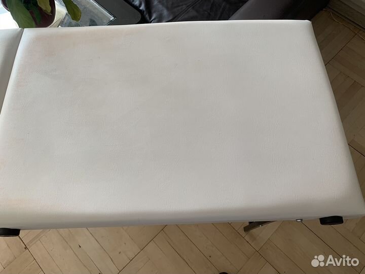 Массажный стол складной с вырезом