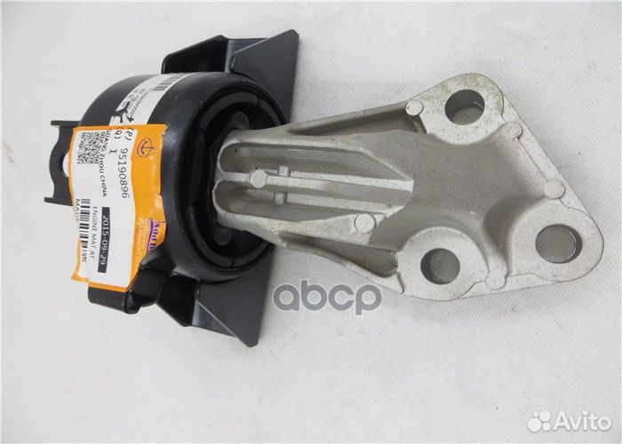 Опора двигателя aveo 12- cobalt L 95190896 951