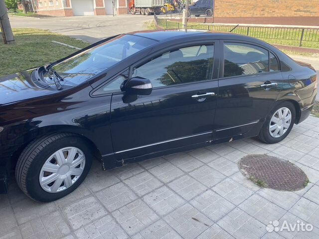 Honda Civic 1.3 CVT, 2009, 301 000 км с пробегом, цена 510000 руб.