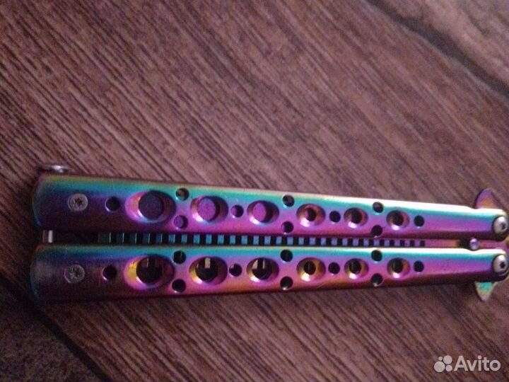 Нож бабочка расческа