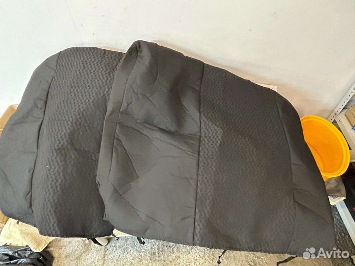 Чехлы Рено Логан 2