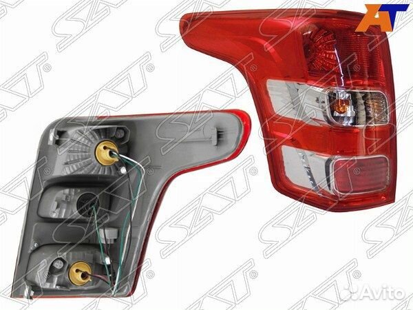 Фонарь задний mitsubishi L200