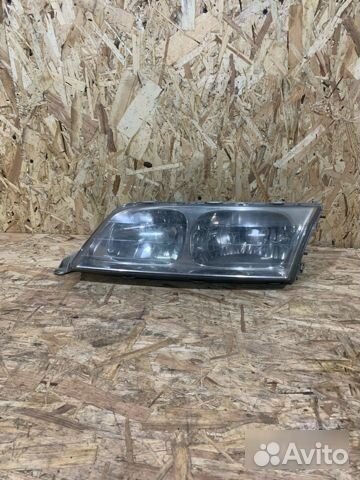 Фара левая Toyota Mark Ii Wagon Qualis