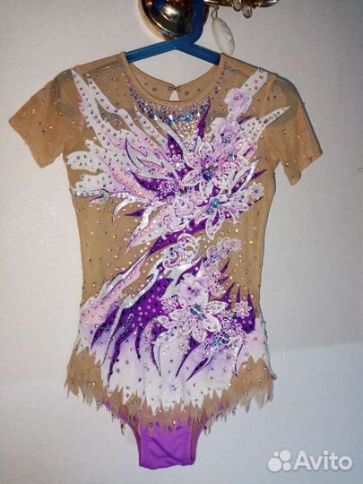 Костюм для художественной гимнастики 122