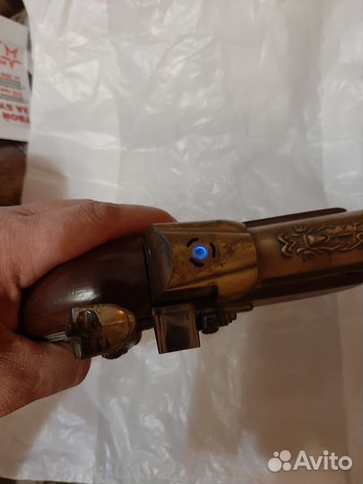 Сувенирный пистолет-зажигалка СССР