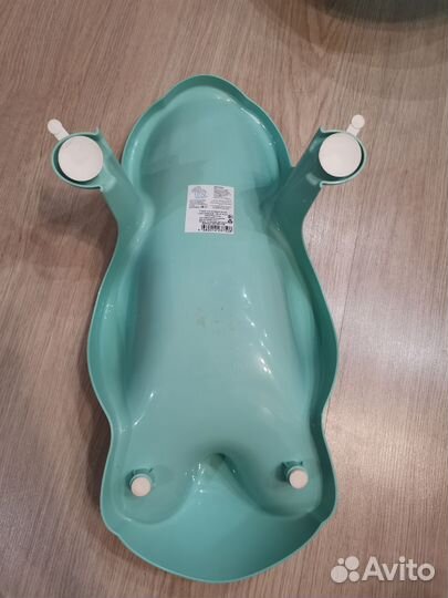 Ванночка для купания с горкой