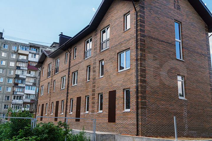 Таунхаус 121,7 м² на участке 1,1 сот.