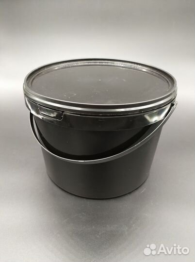 Пластиковая тара ведра банки
