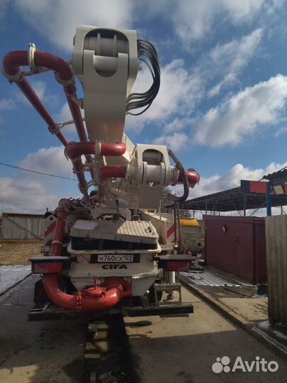 Автобетононасос MAN. Установка cifa K43+1 XRZ