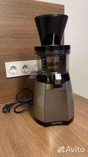 Шнековая соковыжималка Hurom ht-sbe14