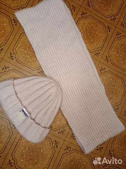 Комплект шапка и шарф