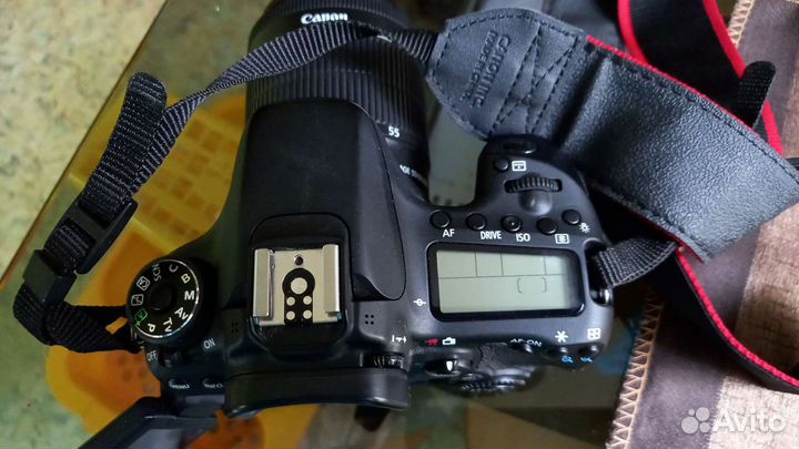 Зеркальный фотоаппарат canon eos 70D