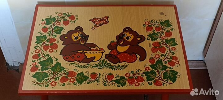 Столик. Детский. Хохлома. Столешница 60х45 см.СССР