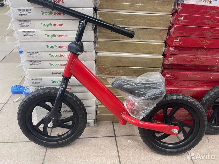 Беговел детский новый