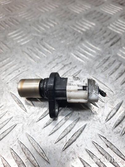 Датчик распредвала Toyota Prius хэтчбэк 5 дв. 1.5