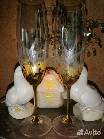 Набор хрустальных фужеров и парные